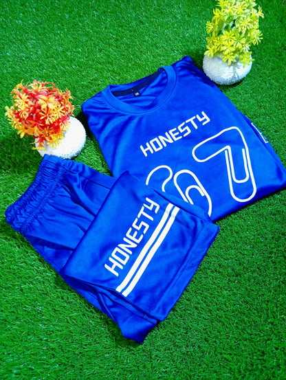 honesty brand 07 article for 13 to 15 years boy specially for Ronaldo fans