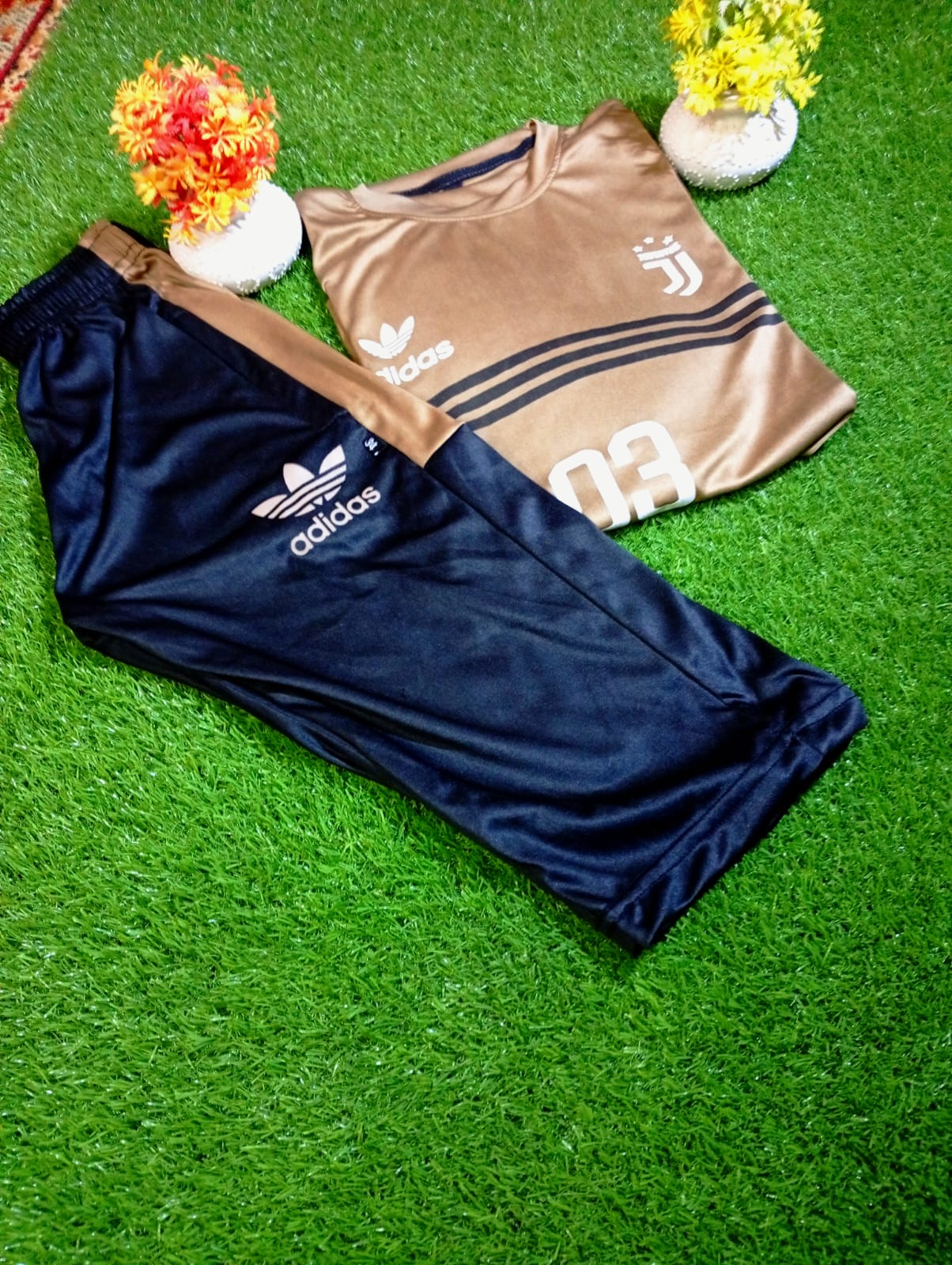 adidas copy long nikar for kids It is appricable for 12 to 13 year boy