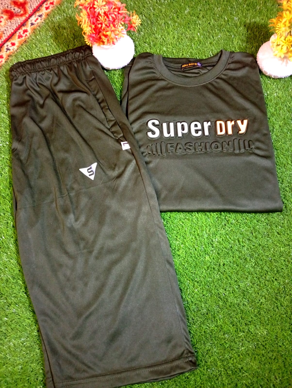 Super dry long nikar for boys It is appricable for 16 to 17 year boy